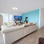 Schleivilla Ahoi By Seeblick Ferien Oro 3 Sz Sauna Kamin Wasserlage בית נופש