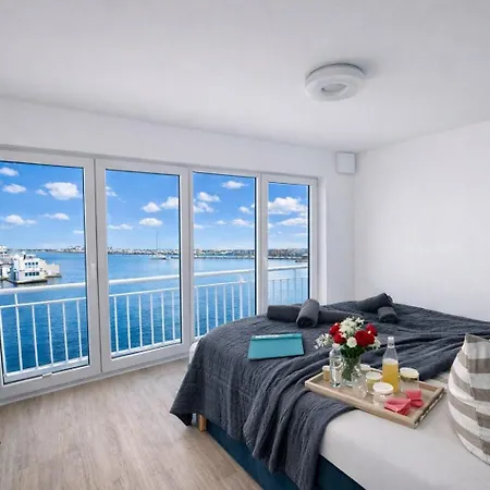 Schleivilla Ahoi By Seeblick Ferien Oro 3 Sz Sauna Kamin Wasserlage Feriehus *