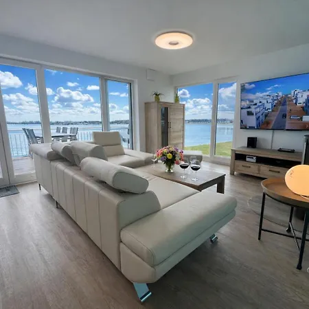 Feriehus Schleivilla Ahoi By Seeblick Ferien Oro 3 Sz Sauna Kamin Wasserlage